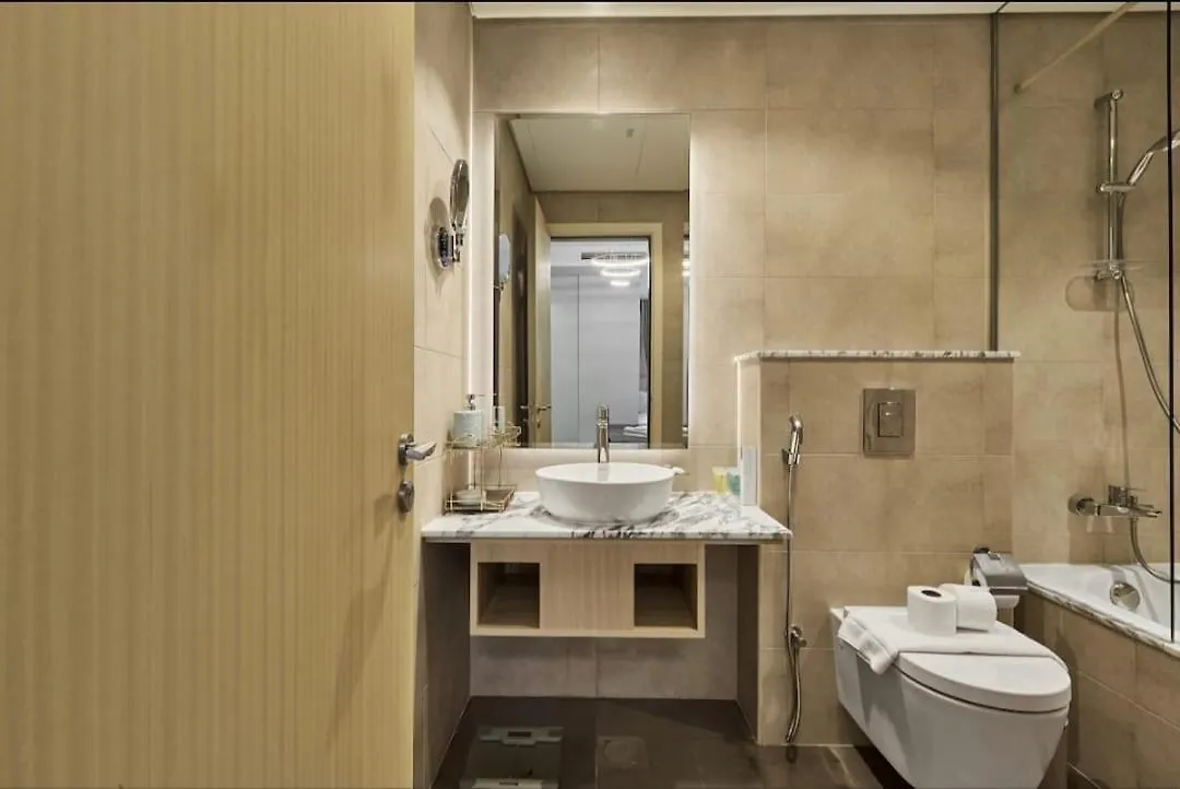 Stylish 2Br Apt In 5 Star Hotel With Burj Khalifa Views Dubai Apartment