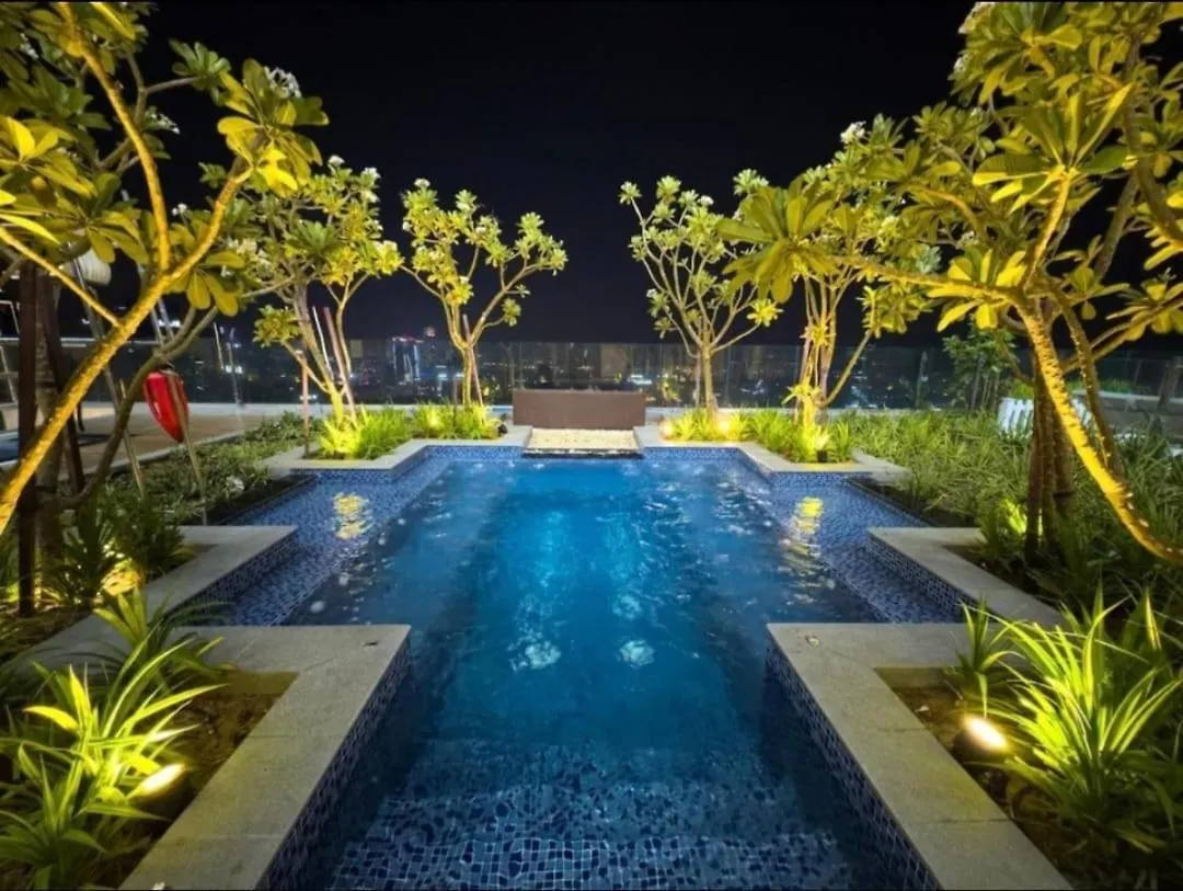 Stylish 2Br Apt In 5 Star Hotel With Burj Khalifa Views Dubai Apartment