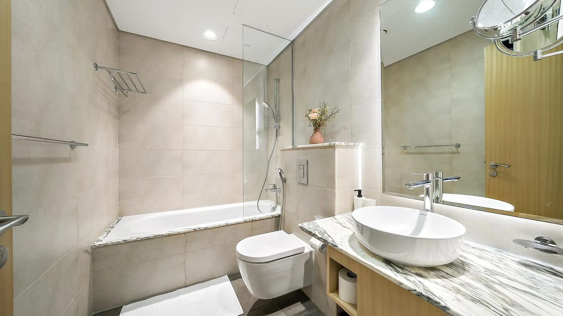 Stylish 2Br Apt In 5 Star Hotel With Burj Khalifa Views Dubai